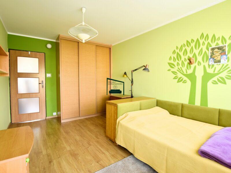 Trzypokojowe mieszkanie, Okrężna